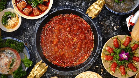 9荤6素！脆毛肚+肥牛…锅底油碟全包！成都昌隆坤火锅4人套餐88元