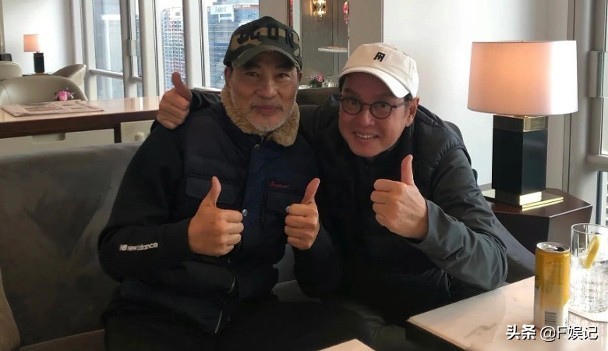 任达华逛街,任达华买鞋