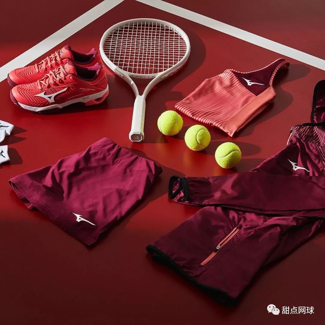 甜点君,美津浓mizuno足球鞋测评