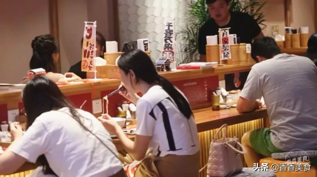 日式拉面溏心卤蛋,日式拉面的灵魂是溏心蛋吗