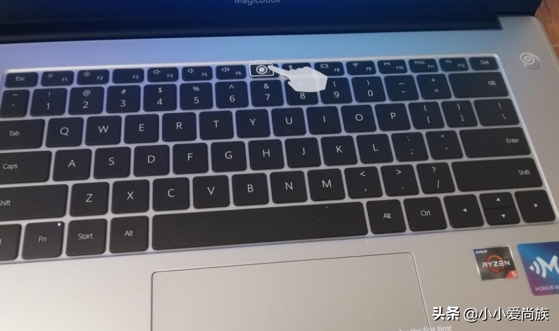 荣耀数字系列新机,荣耀笔电