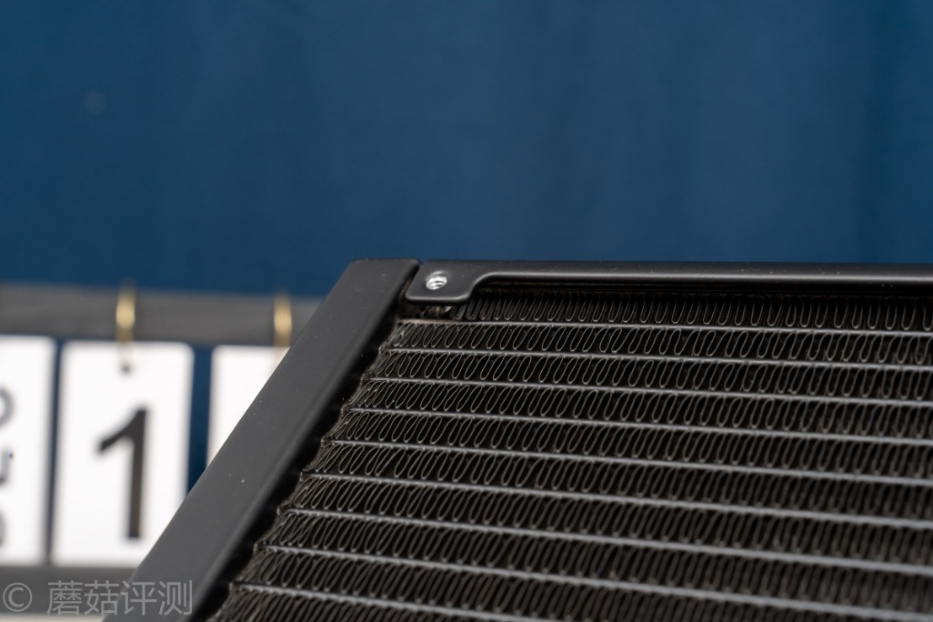 乔思伯tw2-360pro彩色版,酷冷至尊360水冷与乔思伯360水冷