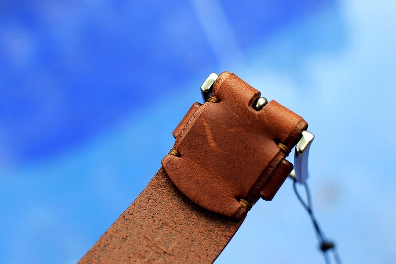 针扣头层男士皮带,男士休闲商务腰带自动扣百搭皮带