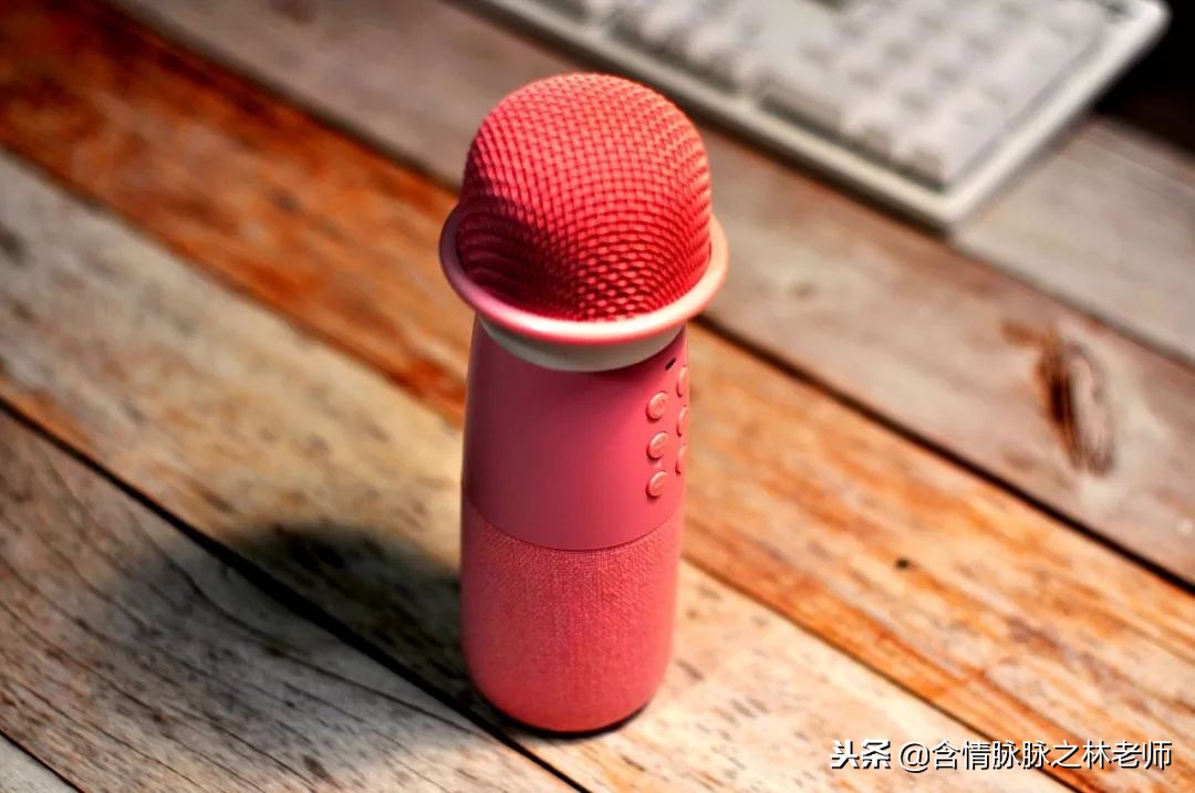 唱吧麦克风g1跟g2哪个好,想唱就唱的软件