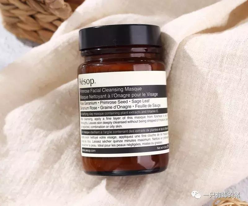 某书上火到不行的灌肤，是把我们的智商按在地上摩擦么