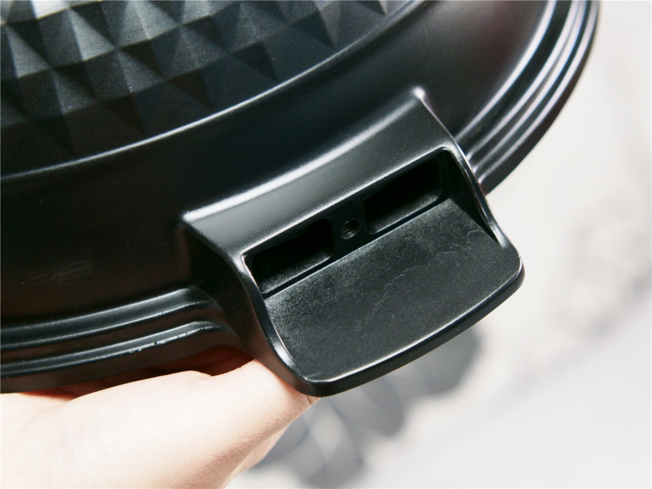 英国帝伯朗灵感系列紫钻钛金多用锅让居家烹饪变的快乐起来