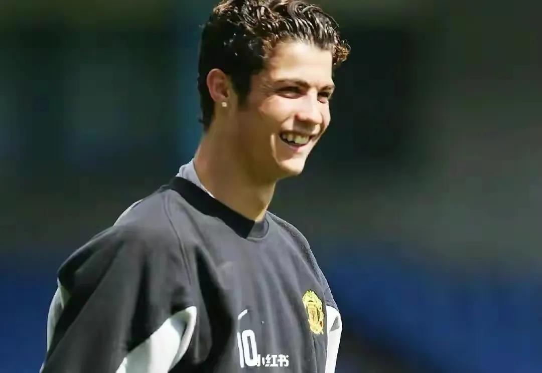 足坛十大最出名的巨星排名,足坛十大传奇巨星排名