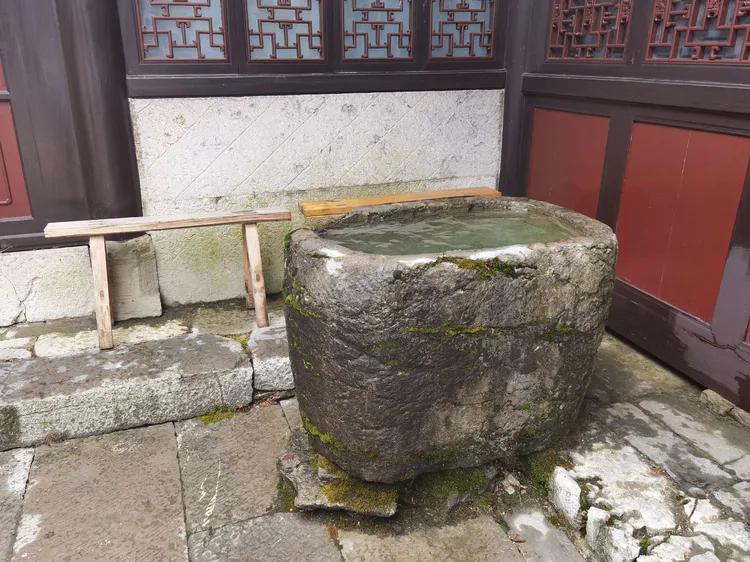 黔南第一山在什么地方,黔南第一山在哪里