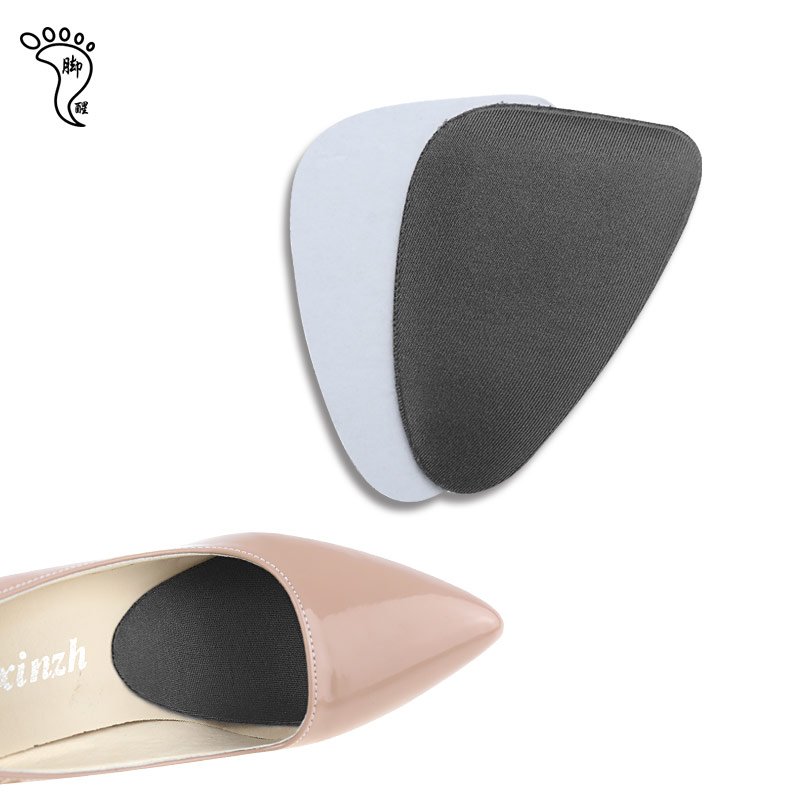 鞋子不跟脚小窍门图解,防掉鞋后跟小技巧