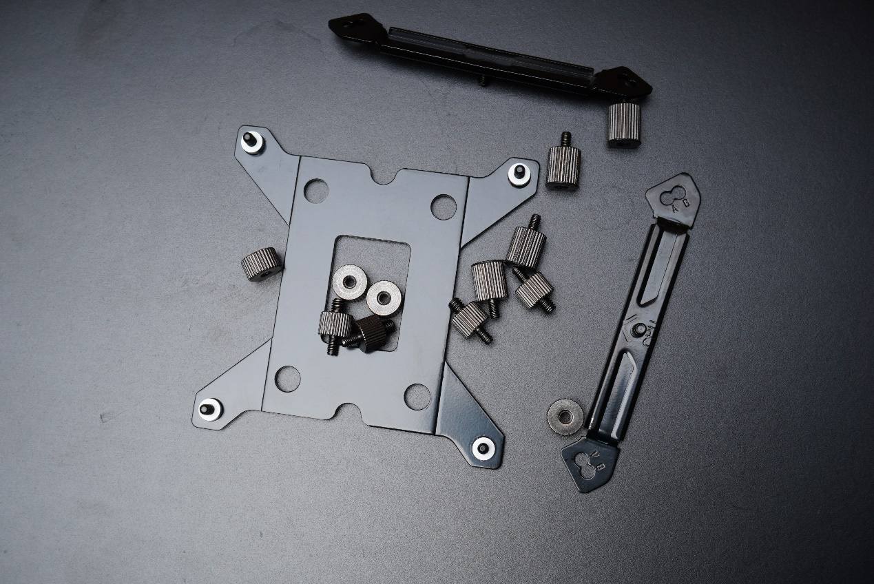 九州风神大霜塔pro配12600kf,九州风神大霜塔标准版和pro区别