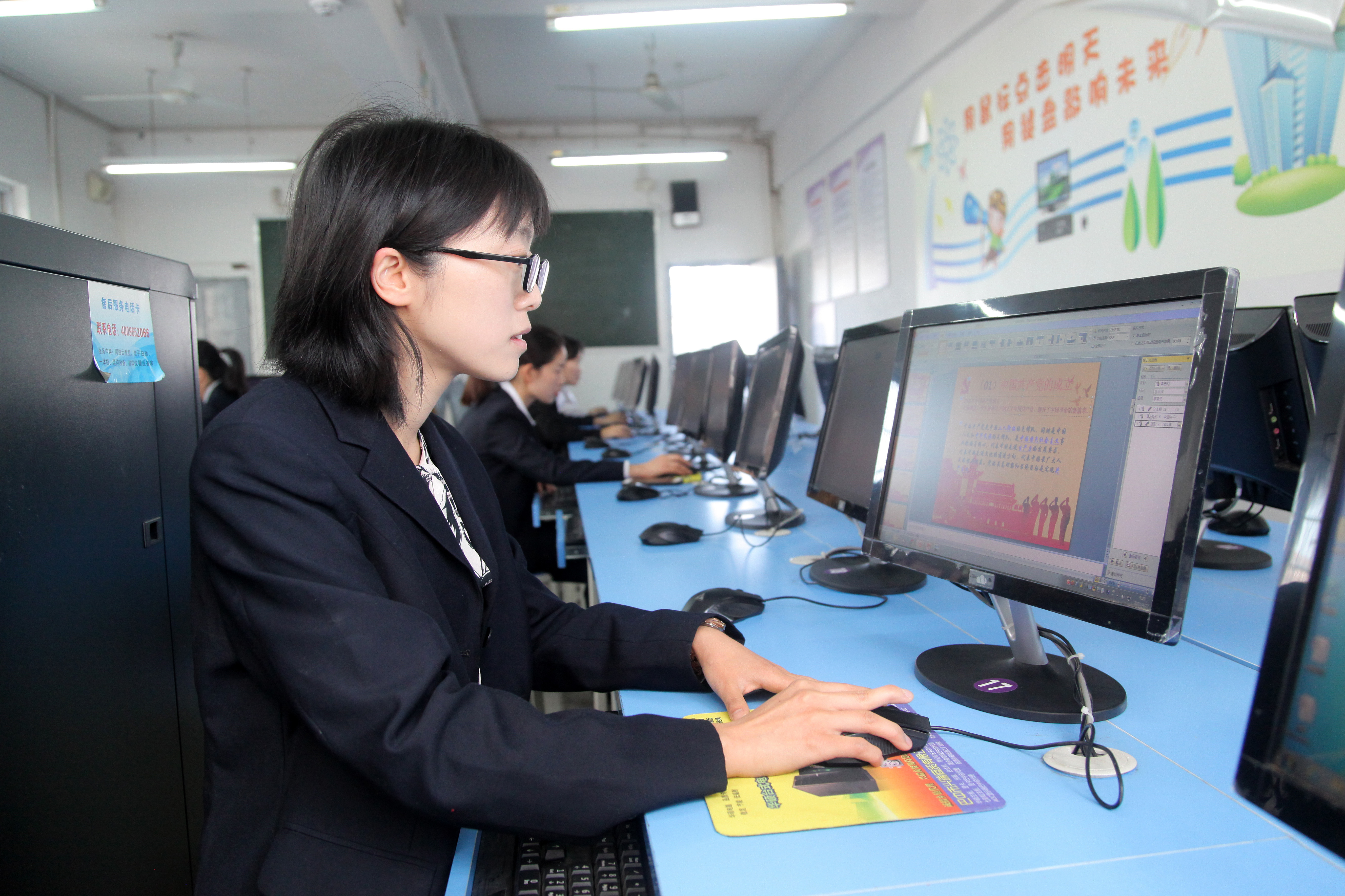 四川巴中教师风采大赛小学,巴中市巴州区清江小学六一表演