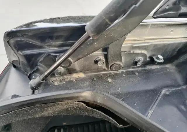 2万天籁二手车赣州,2万5的天籁二手车