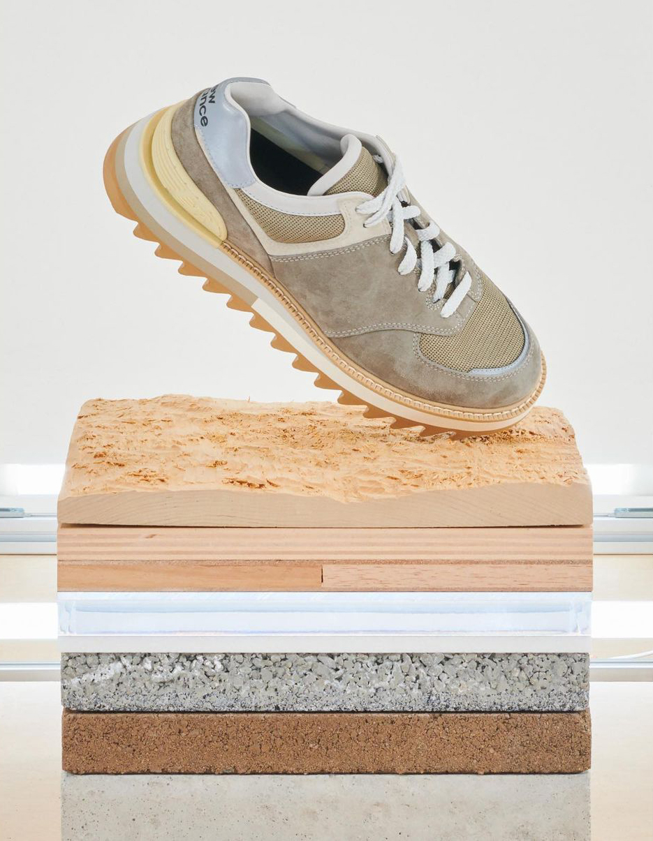 最近值得购买的好球鞋600左右,推荐一款球鞋价格适中