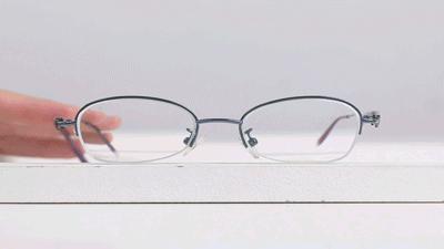 眼镜变墨镜好用吗,眼镜遇光变墨镜无框