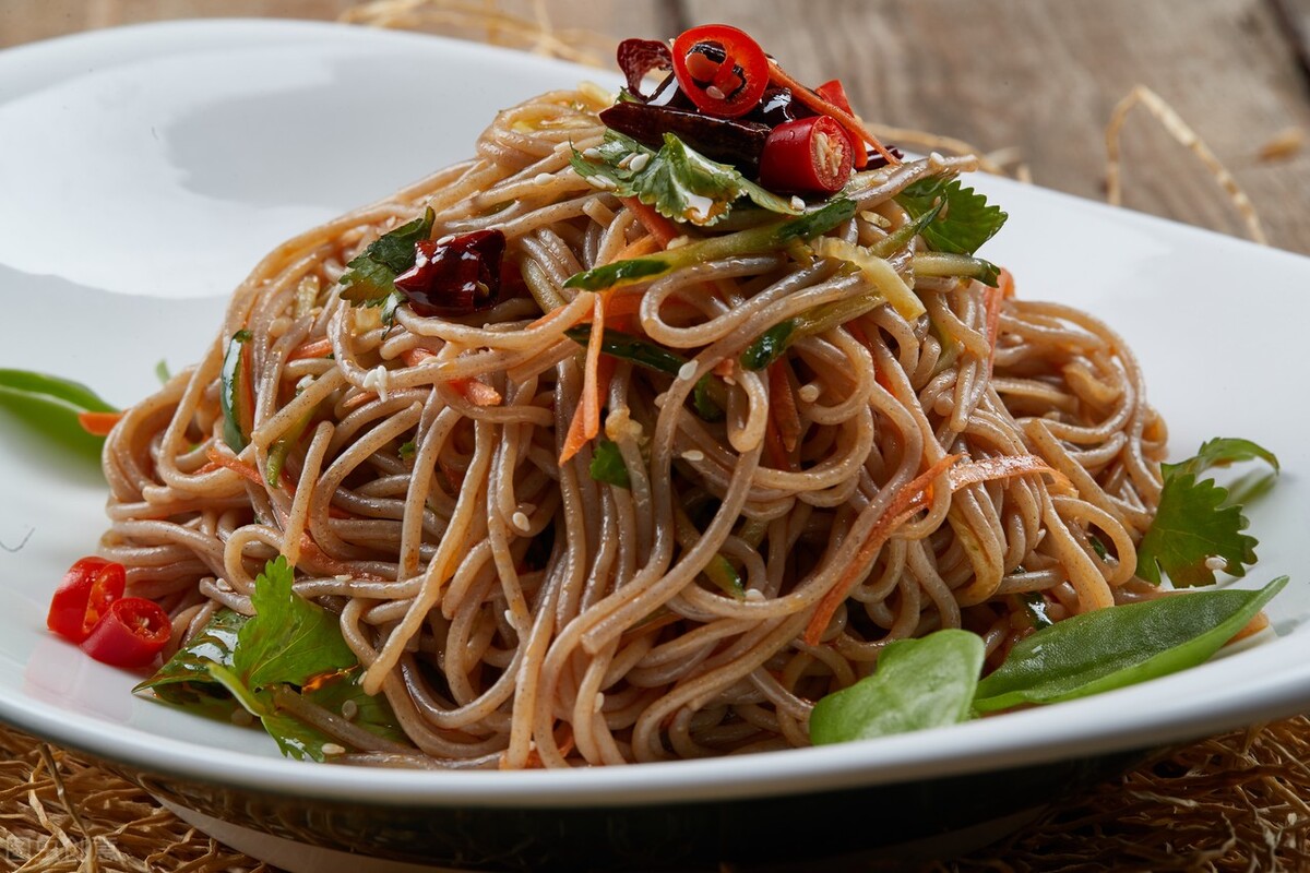身体疲劳吃什么食物抗疲劳,秋季常感到疲劳吃三种食物