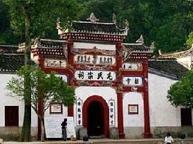 湘潭去武汉途经哪些景点,湖南湘潭哪些景点值得去