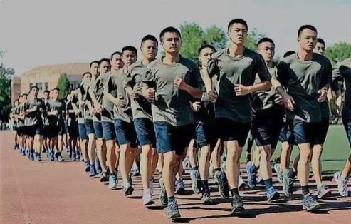 从少尉到上校需要多久,从少尉到上将需要多少年