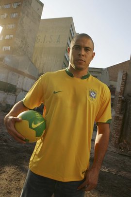 八十年代欧洲足球先生历届得主,欧洲足联欧洲最佳球员历届得主