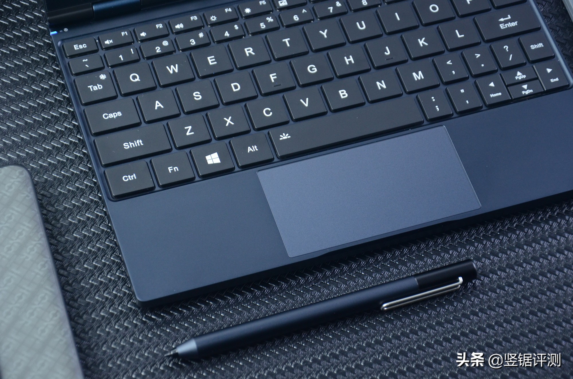 笔记本电脑壹号本4代,壹号笔记本4代开箱