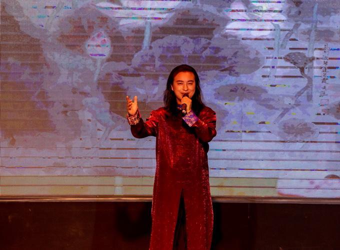 出席中国书画春晚和书画展开幕式,中国书画春晚新春特别节目