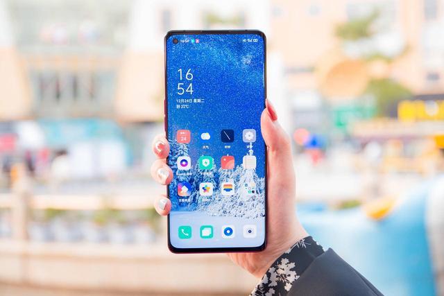 不止于防抖，屏幕同样亮眼！Note10+，Reno3Pro显示效果对比