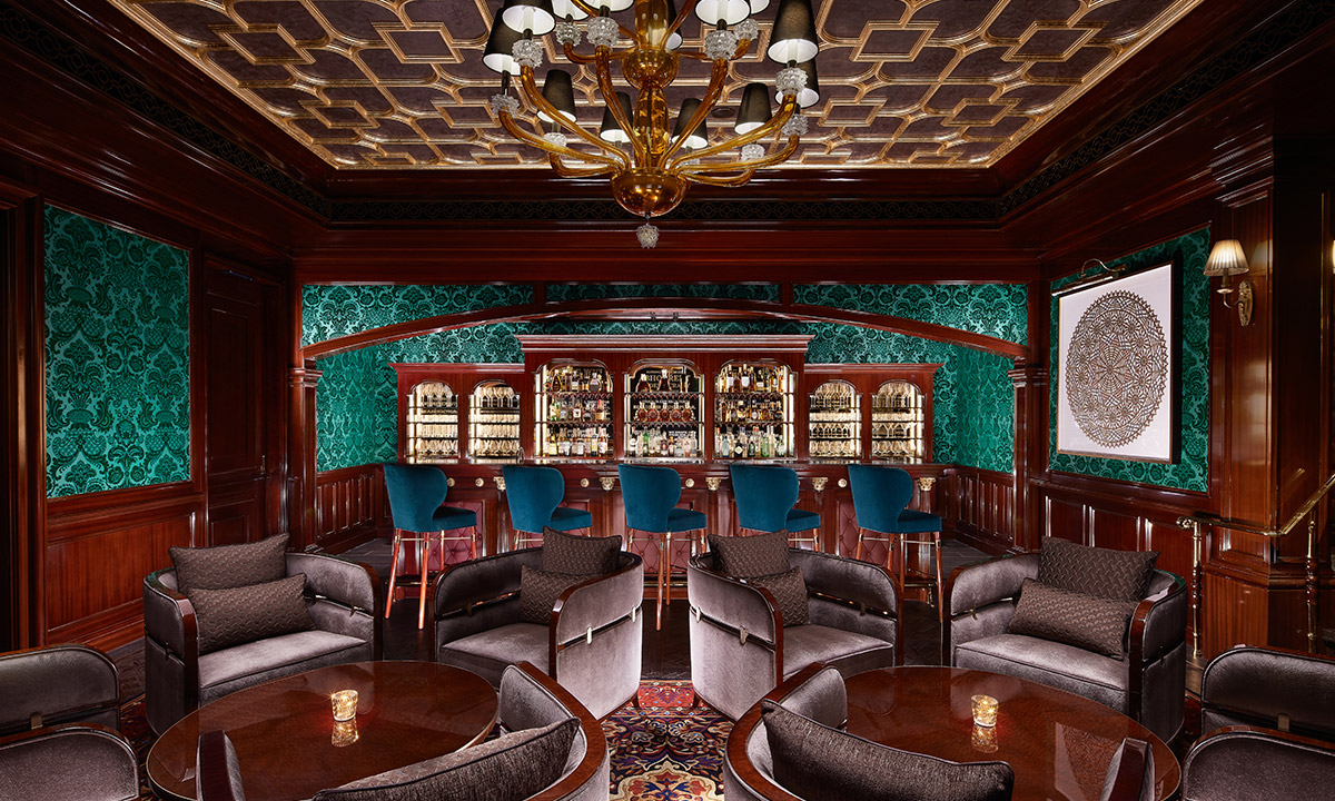 婢抽棬宸撮粠閰掑簵杩樻槸濞佸凹鏂厭搴楀ソ,婢抽棬鍥涘閰掑簵鍜屽洓瀛ｅ悕鑽熷摢涓ソ