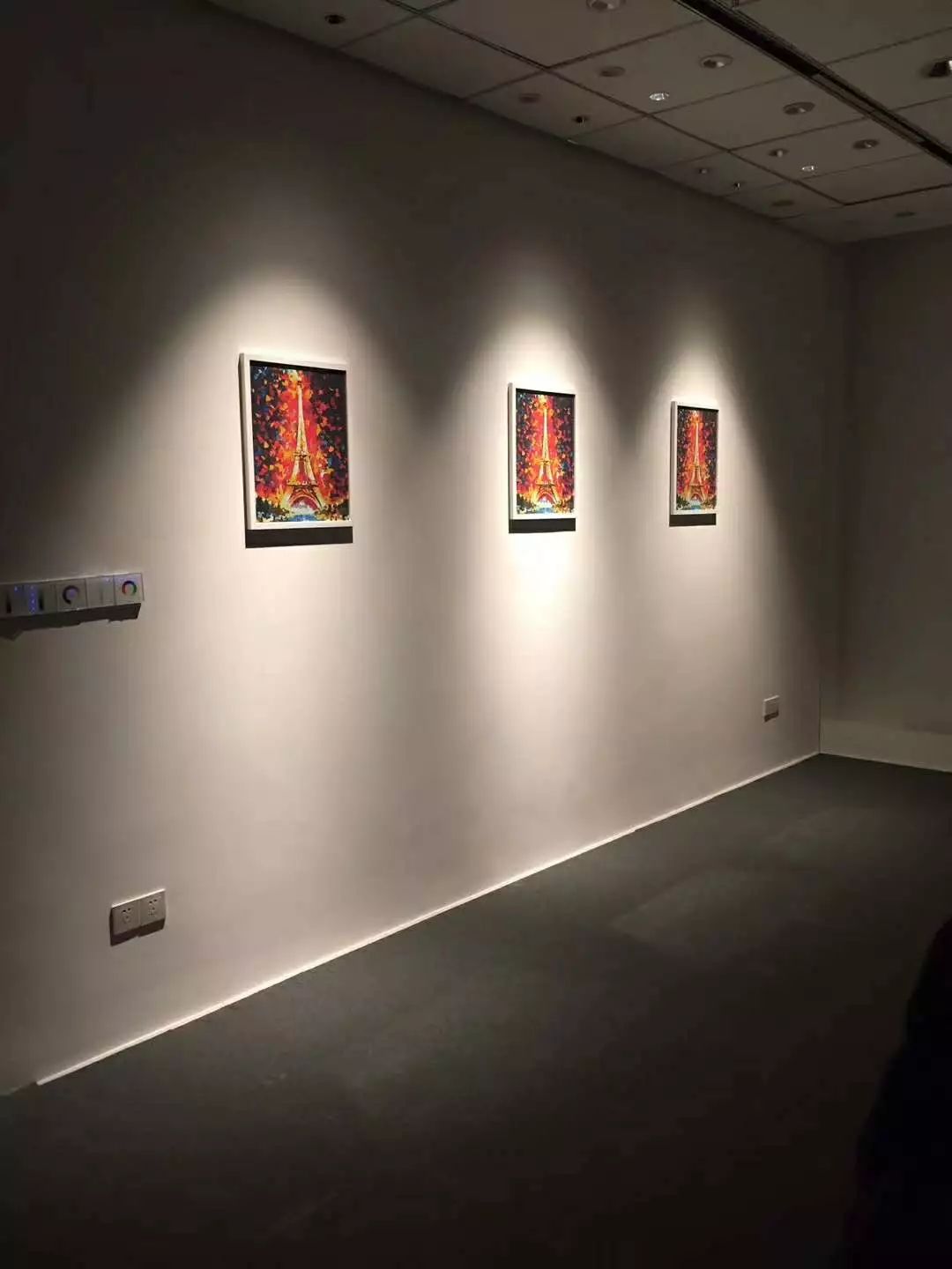 网上买灯需要向客服了解什么,销售和淘宝客服哪个有前途