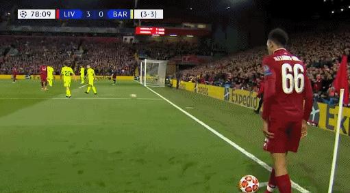 足坛史上最强十大右边进攻型后卫,足坛历史头球最厉害的十大后卫