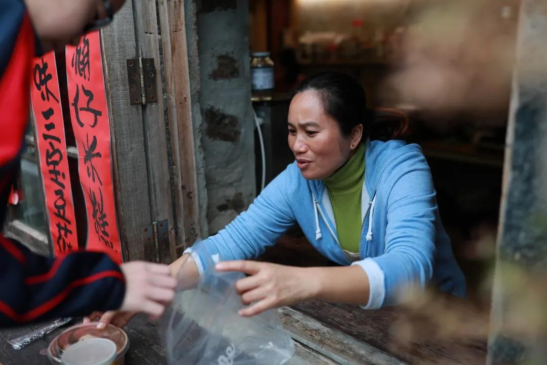 那群带着理想扎根生活的人，给北港带来了不一样的乡村温度