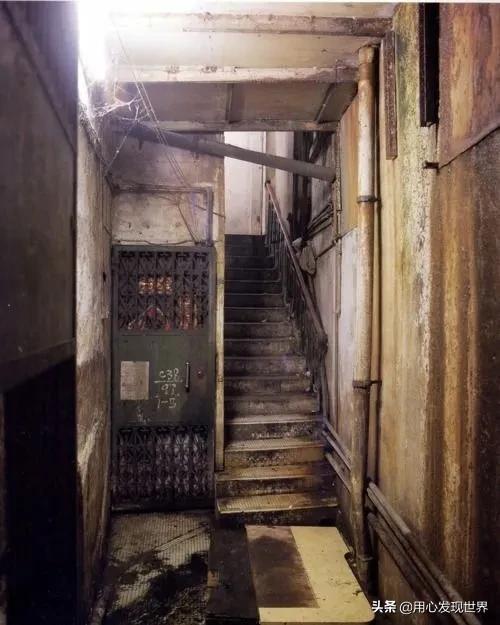 香港九龙城寨现实版魔窟,罪恶之城真实的香港九龙城