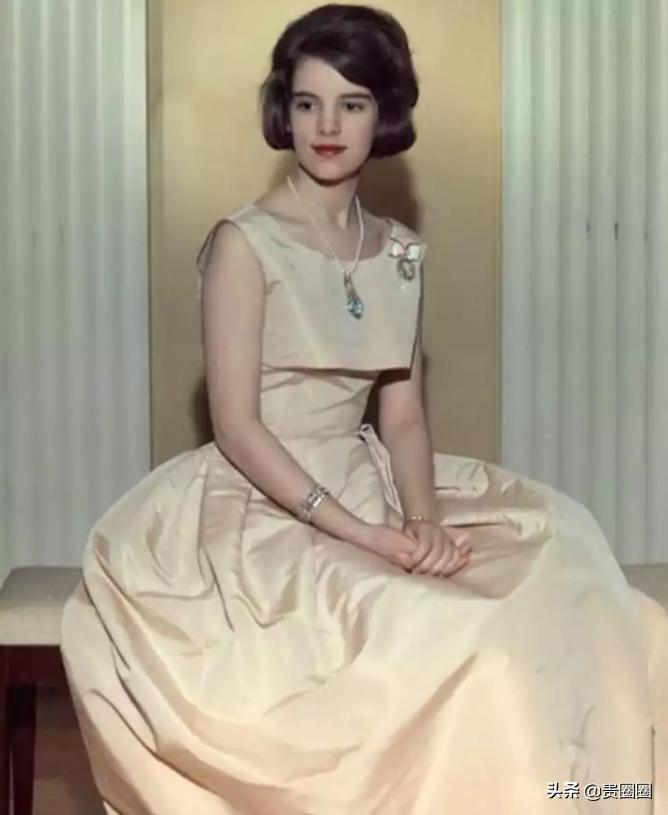 丹麦最美公主嫁给希腊国王,丹麦三美公主爱情故事