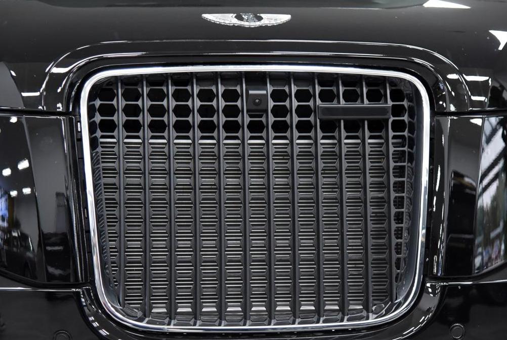 吉利英国出租车售价,伦敦街头出租车