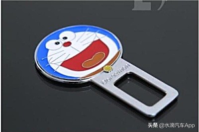 汽车放置装饰品隐患,车上放装饰品摆件有什么危险