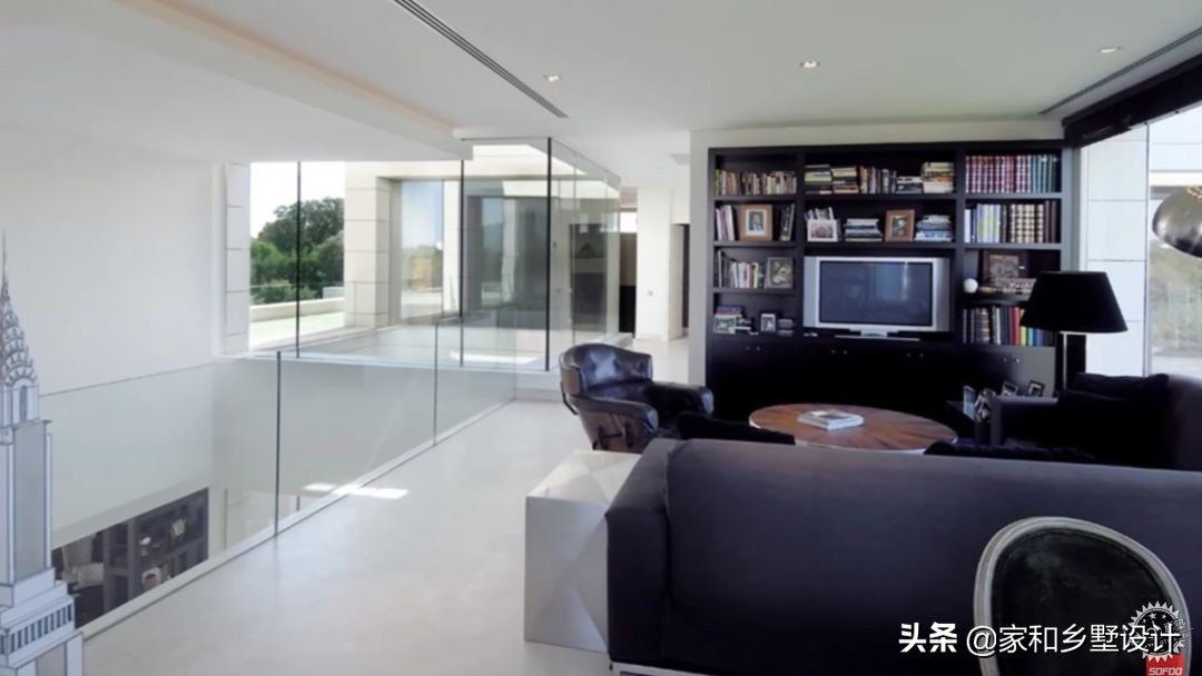 c罗梅西房子对比,梅西c罗内马尔生活