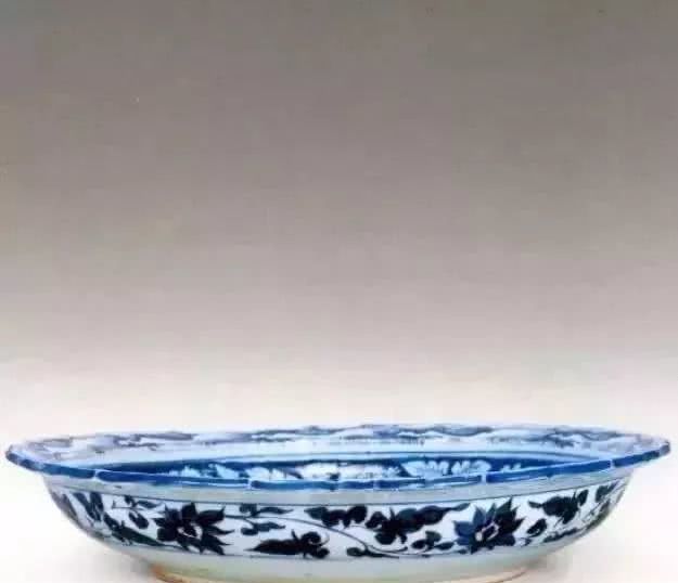 鐩涗笘涓浗缁忓吀浼犳壙,鐩涗笘涓浗鐡峰櫒