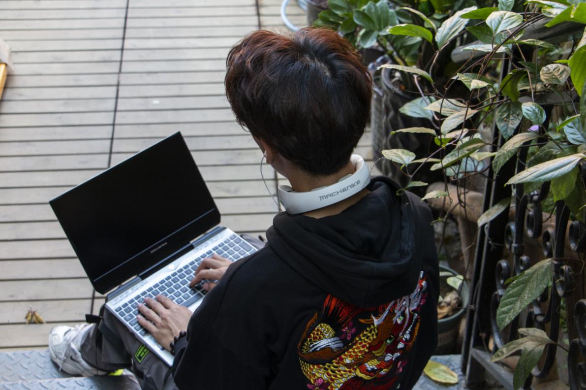 机械师酷睿十代测评,机械师10代酷睿