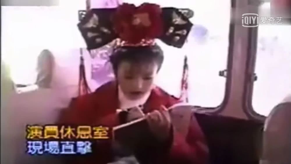 赵薇到底犯了什么错,赵薇这两年怎么样了