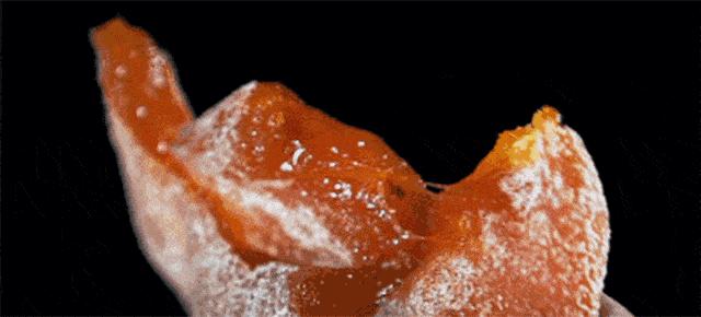 柿饼表面的白霜要不要洗掉再吃,柿饼上的白霜洗掉吃还是不洗吃