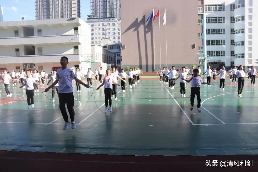 新建学校体育项目,新小学体育课程