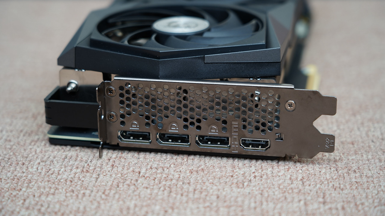 哪个机箱可以装3槽显卡,什么样的显卡适合装itx主机