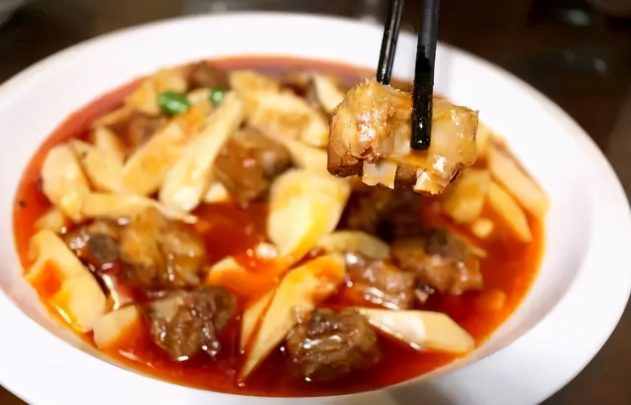 四月天山上春笋鲜,人间四月天春笋鲜