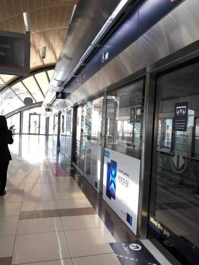 迪拜初印象这才是最真实的迪拜,你以为的迪拜和现实中的迪拜