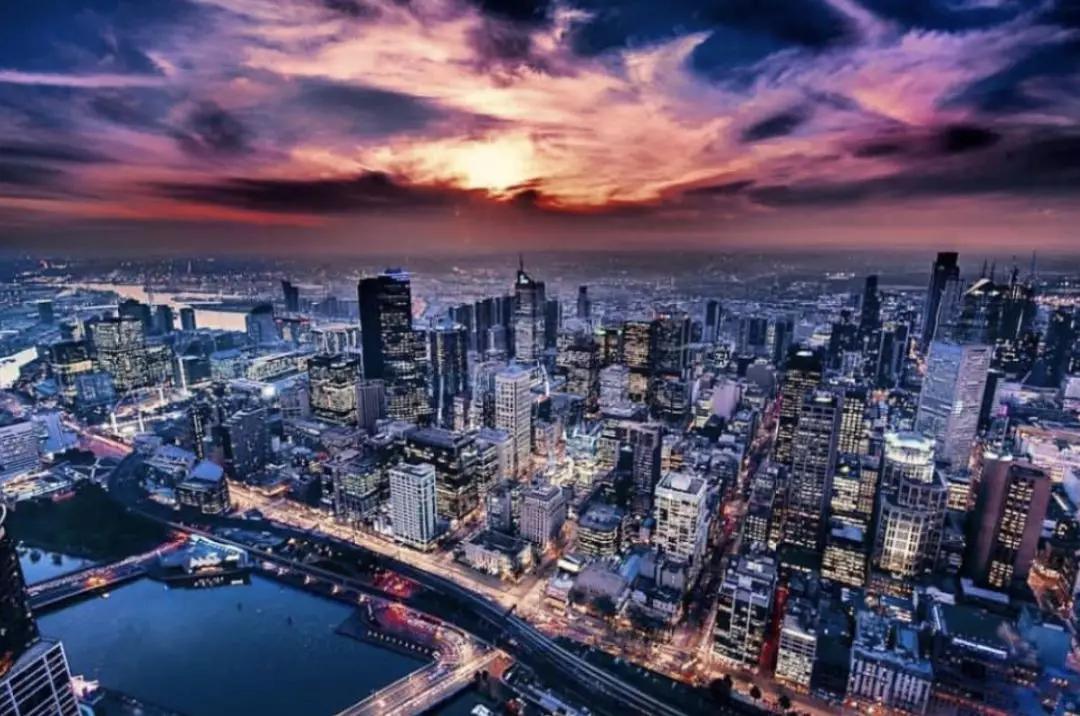 中国与澳洲人均生活哪个好,国内生活好还是在澳洲生活好