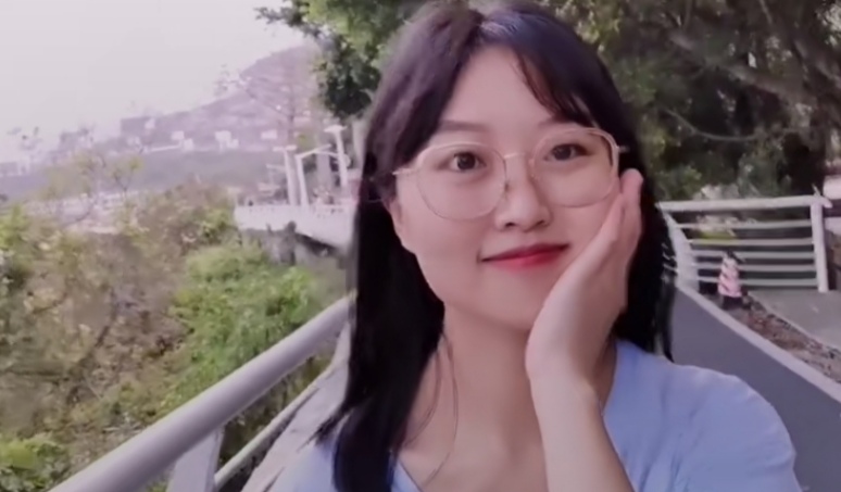 受台风影响深圳哪些景区关闭,被台风山竹破坏后的大梅沙景象