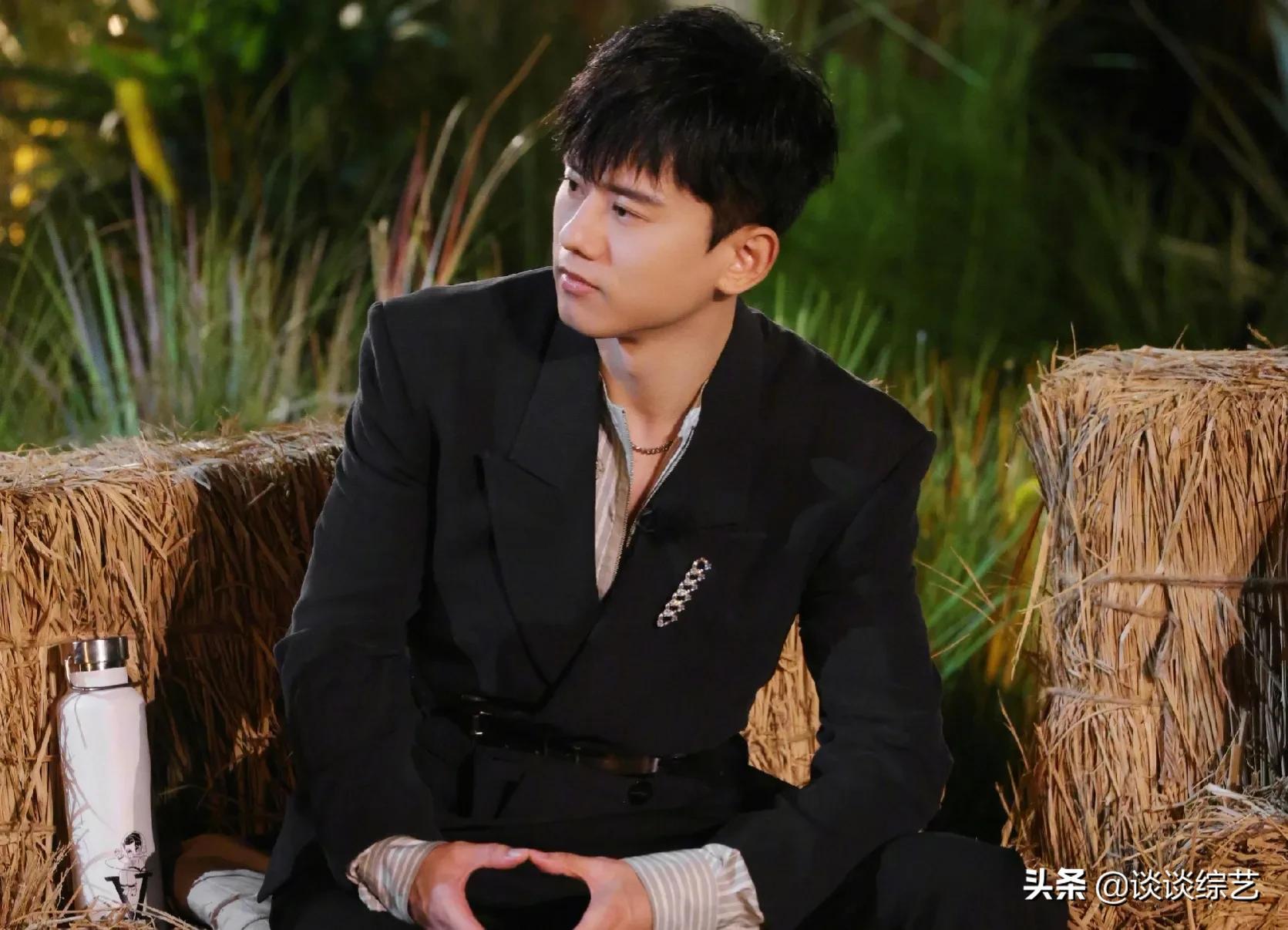 综艺节目王嘉尔王凯井柏然白敬亭,王嘉尔秦霄贤张艺兴综艺