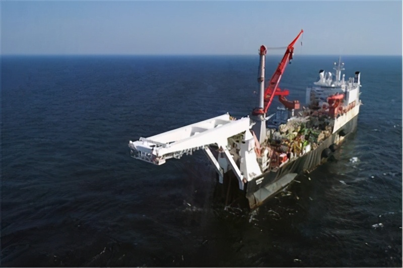 中国与卡塔尔签订天然气合同,卡塔尔与中国签订天然气合同