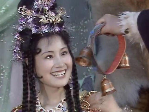 西游记紫金铃是谁的,西游记紫金铃是第几回