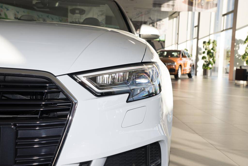 新款奥迪a3轿跑版,升级配置标配2.0t奥迪a3敞篷版