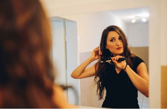 欧莱雅护发精油推荐干枯毛躁免洗,欧莱雅精油护发干枯毛躁好用