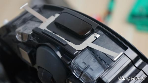 石头扫地机器人拆垃圾盒,石头扫地机器人t6拆解